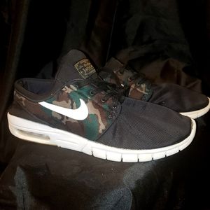 Nike SB Stefan Janoski Sneakers
